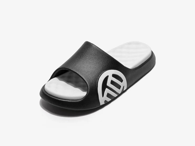 LUXIAOJUN"QI" Slides (Black)